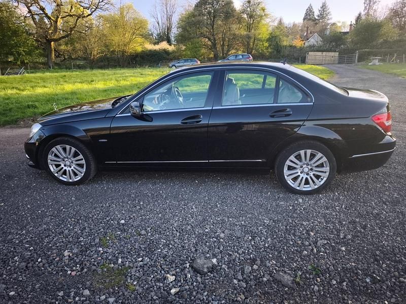 Begagnad Mercedes C220 Elegance 2011 Svart Sedan