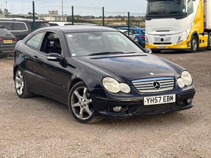 Used Mercedes C200 184 HP (135 kW) 2007 Black Coupe