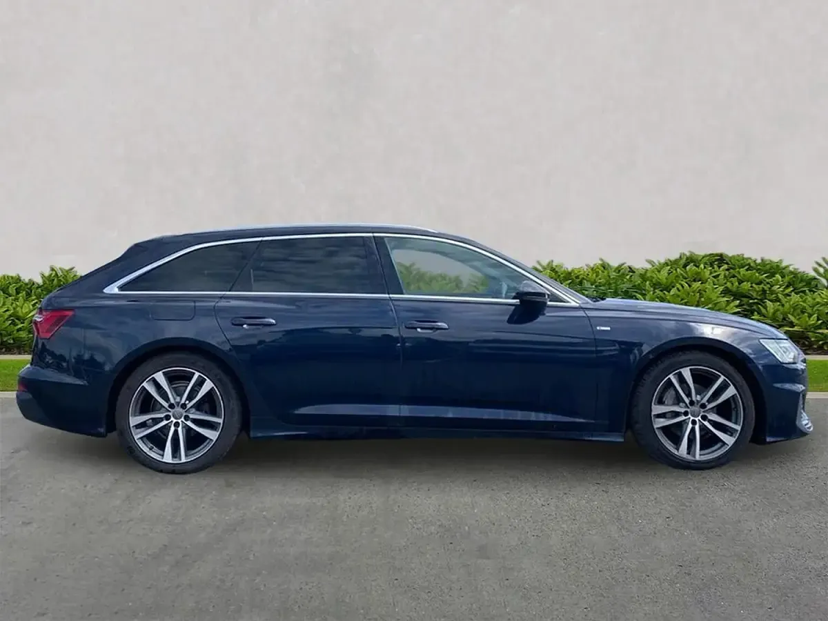 Used Audi A6 S-Line 204 HP (150 kW) 2020 Blue Estate