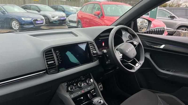 Used Skoda Karoq SportLine 150 HP (110 kW) 2025 Black SUV