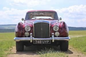 Used Bentley S2 200 HP (147 kW) 1960 Red Sedan