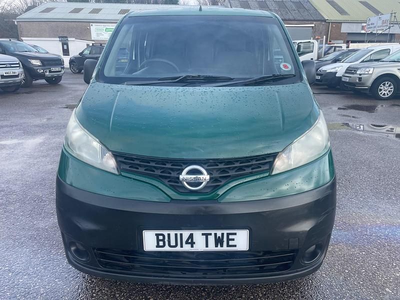Used Nissan NV200 Acenta 90 HP (66 kW) 2014 Green MPV