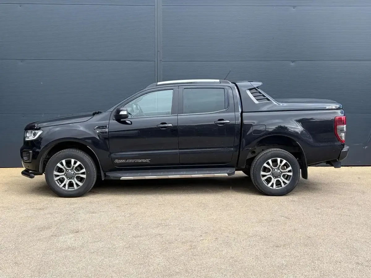 Begagnad Ford Ranger Wildtrack 2021 Svart Pickup