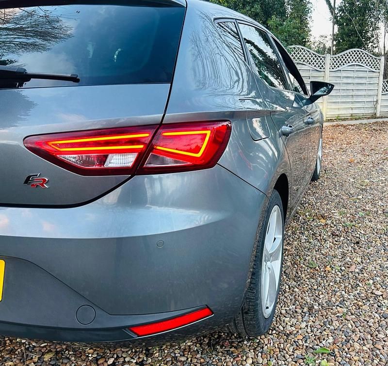 Used Seat Leon FR 150 HP (110 kW) 2016 Grey Hatchback