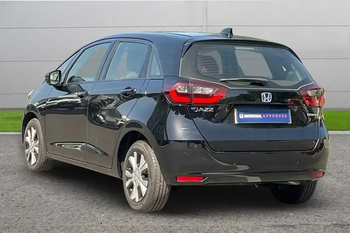 Used Honda Jazz Hybrid 109 HP (80 kW) 2022 Black Hatchback