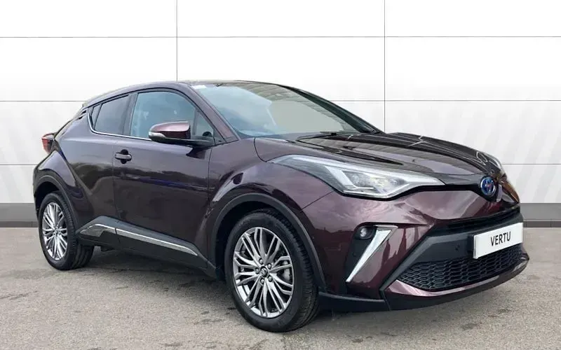 Used Toyota C-HR 122 HP (89 kW) 2023 SUV