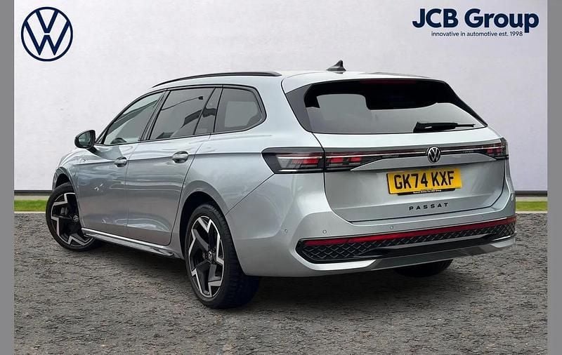 Used VW Passat R-line 272 HP (200 kW) 2024 Silver Estate