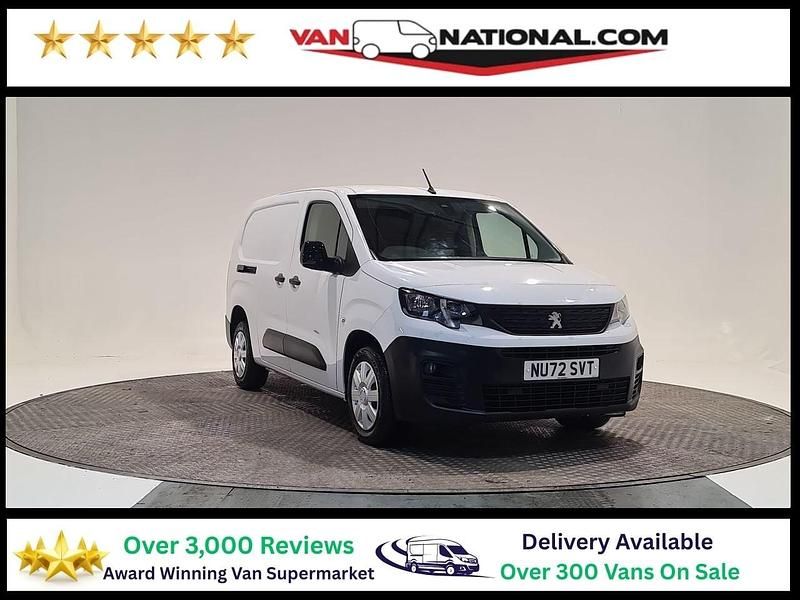 White Used 2022 Peugeot Partner Premium MPV | £11,490 (A bit pricey) - Image 1/3