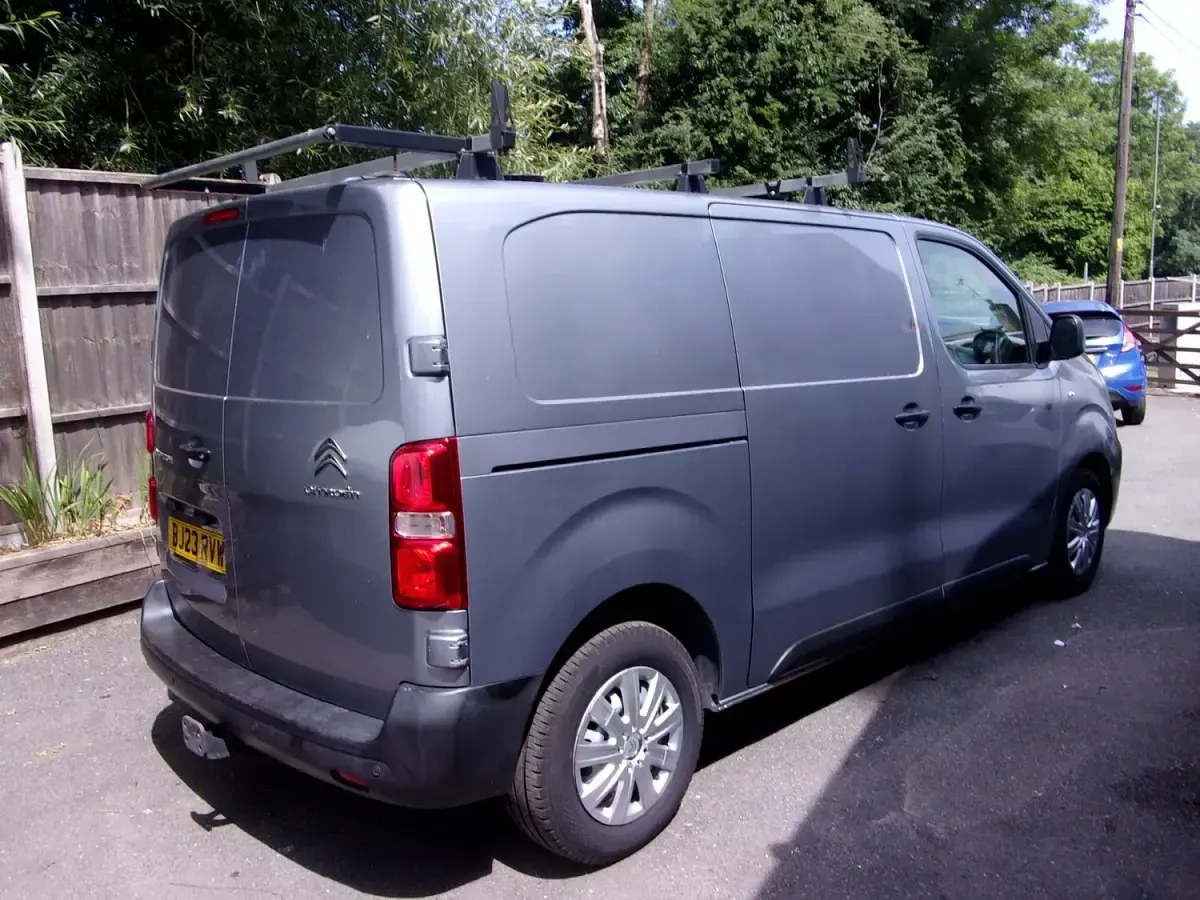 Used Citroën Dispatch 145 HP (106 kW) 2023 Grey MPV