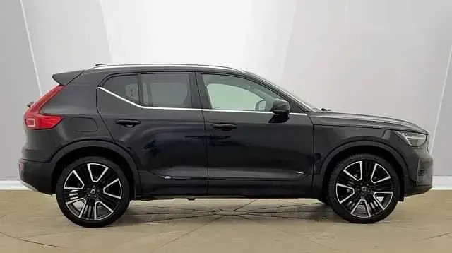 New Volvo XC40 Ultra 194 HP (142 kW) 2026 SUV