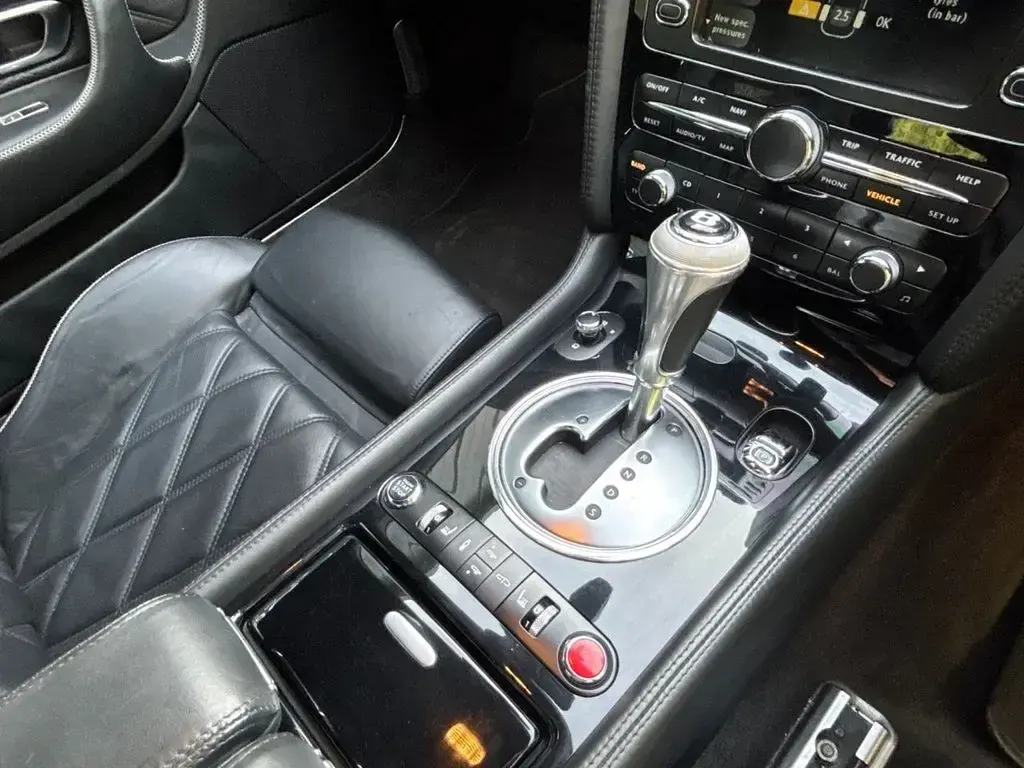 Used Bentley Continental 552 HP (405 kW) 2006 Black Coupe