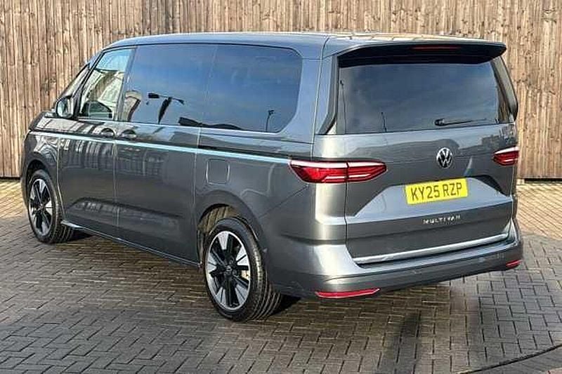 Used VW Multivan Style 150 HP (110 kW) 2025 Grey Van