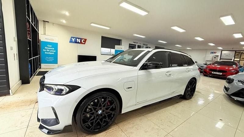 Used BMW 330e M Sport 2022 White Estate