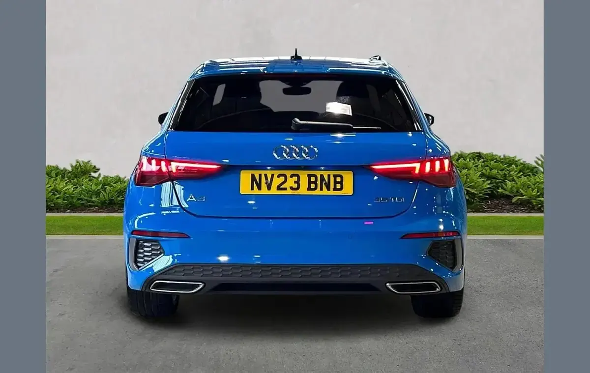 Used Audi A3 S-Line 147 HP (108 kW) 2023 Blue Sedan