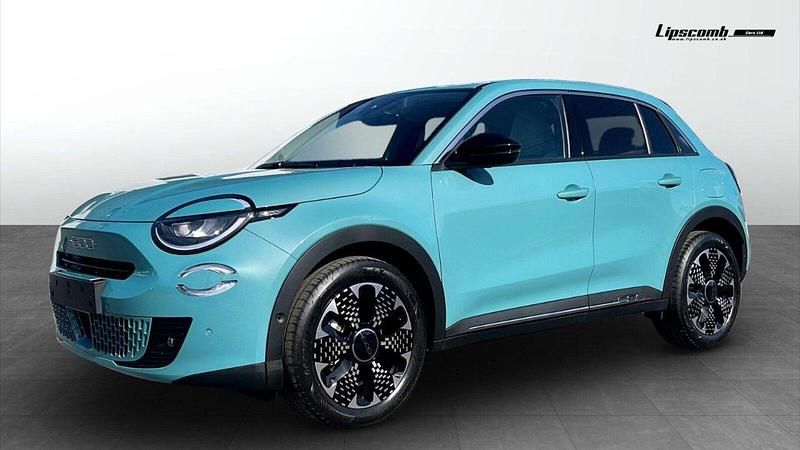 Używany Fiat 600E La Prima 113 kW (154 KM) 2026 Niebieski SUV