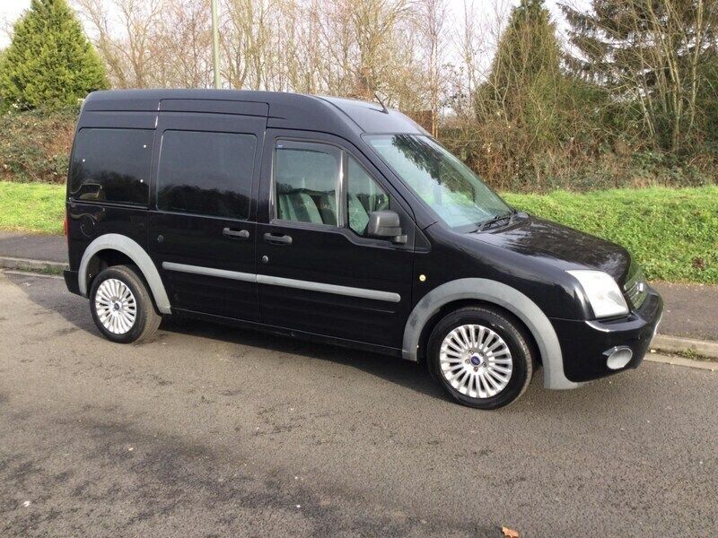 Black Used 2009 Ford Tourneo Connect Trend MPV | £3,890 - Image 1/4