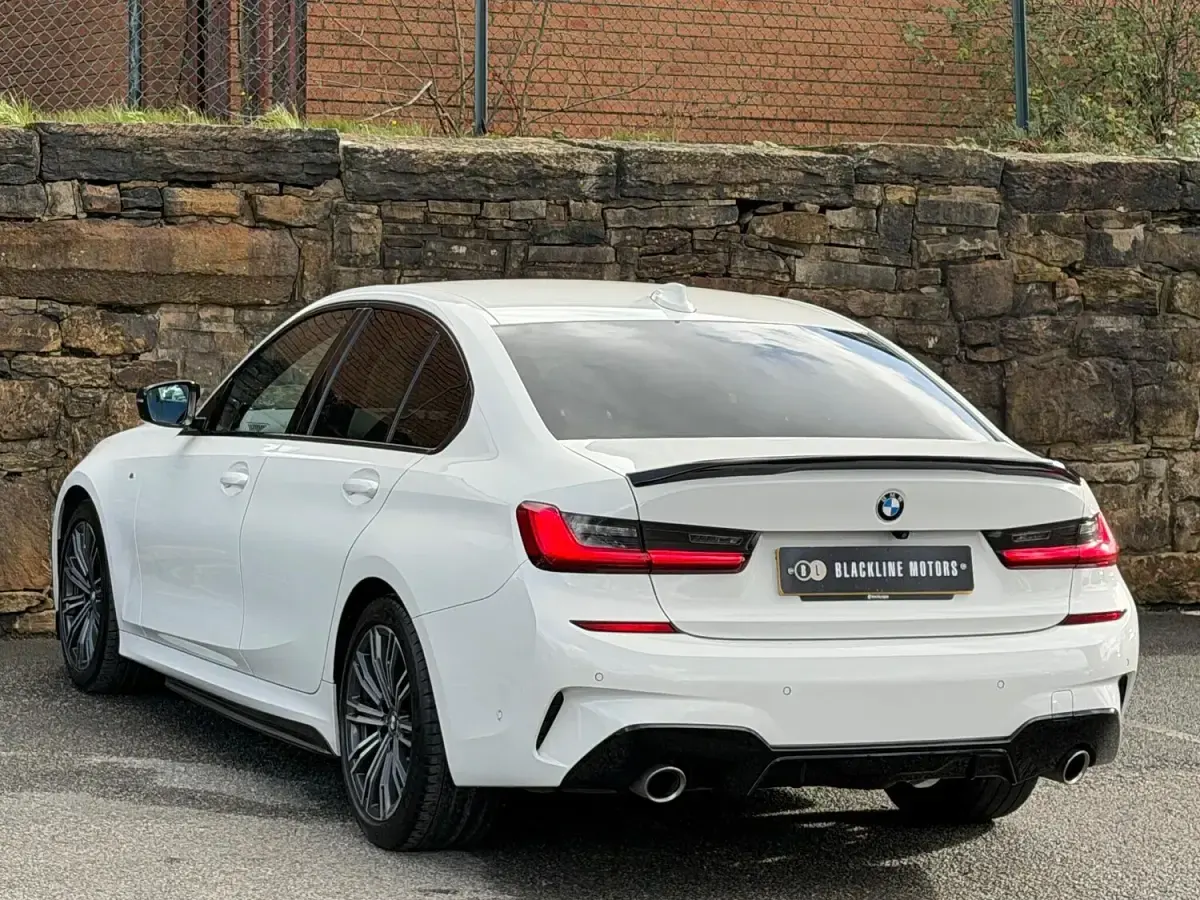 Used BMW 320 M Sport 190 HP (139 kW) 2019 White Sedan