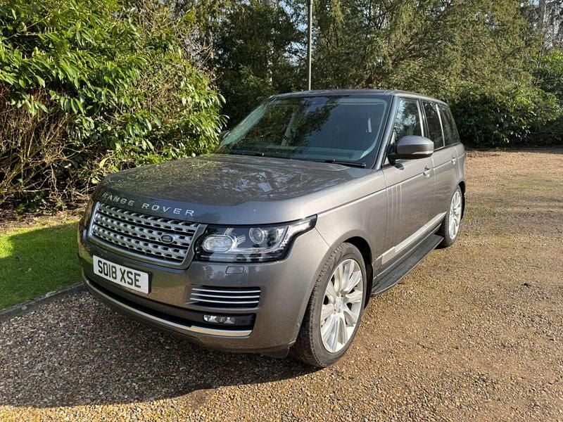 Grey Used 2018 Land Rover Range Rover Vogue SE SUV | £22,995 (Good price) - Image 1/4