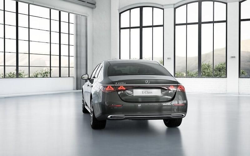New Mercedes E220 Premium 197 HP (144 kW) 2025 Sedan