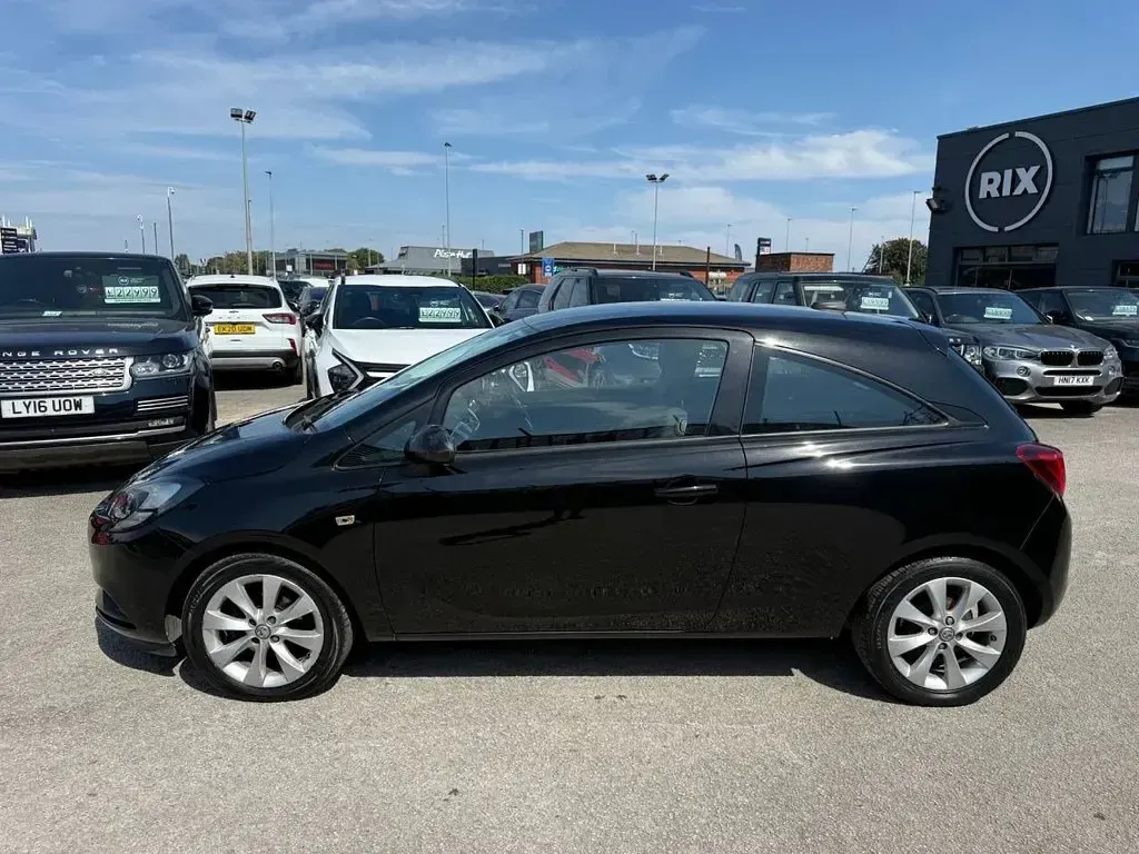 Used Vauxhall Corsa 75 HP (55 kW) 2017 Black Hatchback