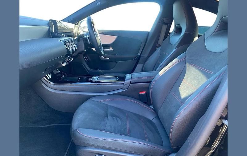 Used Mercedes CLA220 Executive 190 HP (139 kW) 2024 Black Sedan