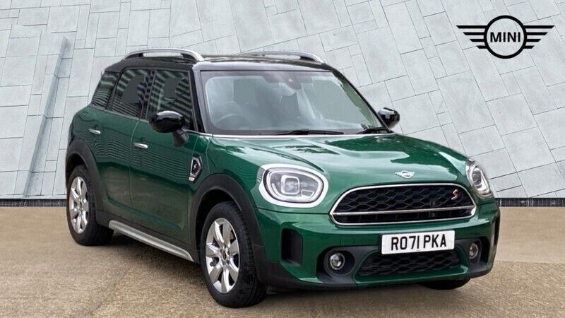 Green Used 2021 Mini Cooper S Countryman Classic SUV | £23,500 (Fair price) - Image 1/4