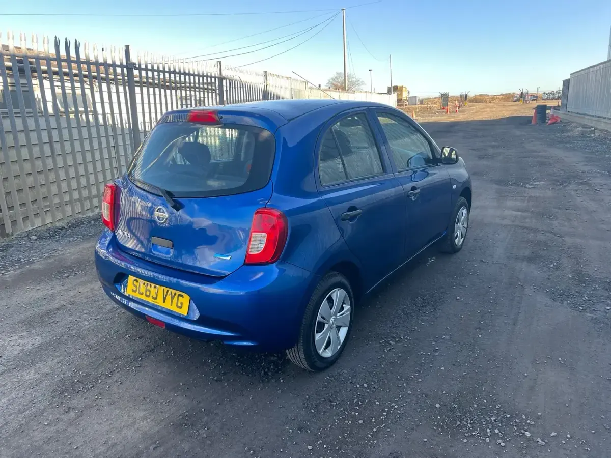Used Nissan Micra Visia 80 HP (58 kW) 2014 Blue Hatchback