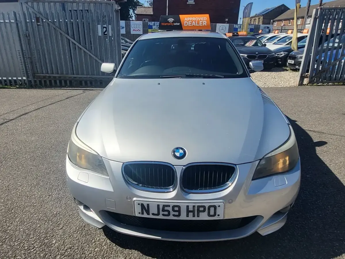 Used BMW 520 M Sport 177 HP (130 kW) 2009 Silver Sedan