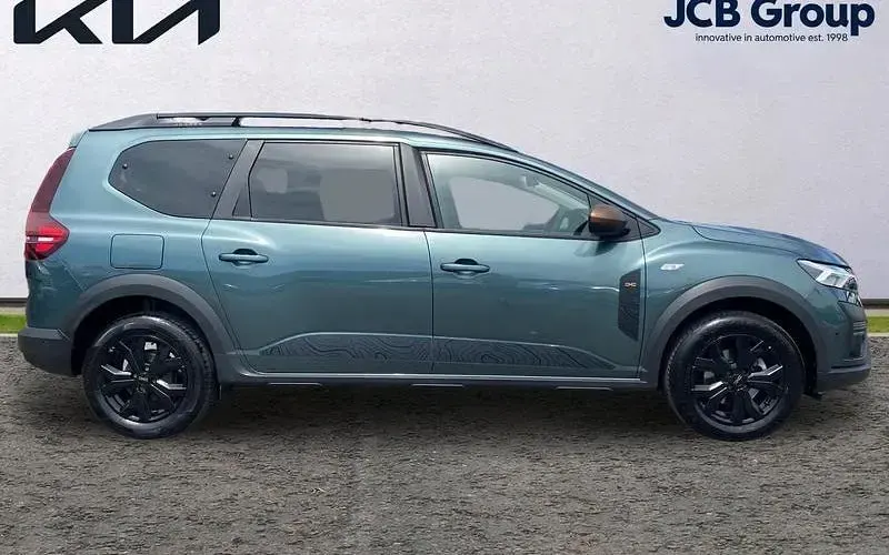 Used Dacia Jogger Extreme 110 HP (80 kW) 2025 MPV
