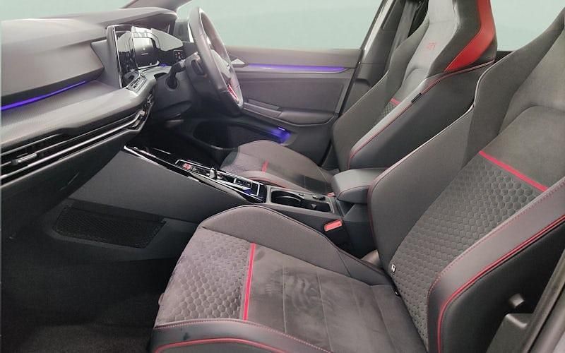 Used VW Golf VIII GTI 300 HP (220 kW) 2024 Hatchback