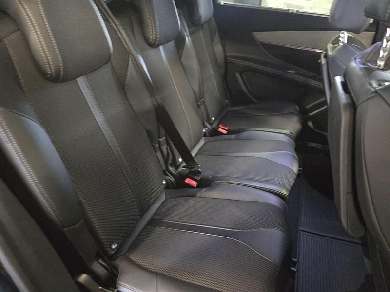 Used Peugeot 5008 GT 129 HP (94 kW) 2022 Blue SUV