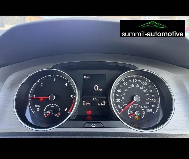 Used VW Golf VII Match 105 HP (77 kW) 2014 Blue Hatchback