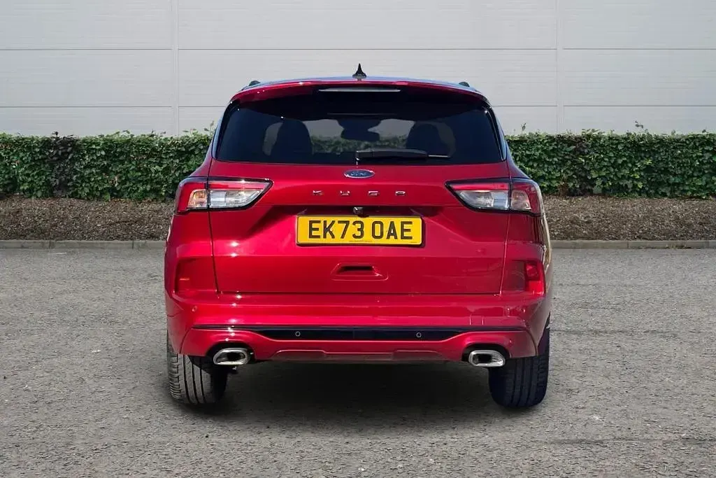 Used Ford Kuga ST-Line X 150 HP (110 kW) 2023 Red SUV