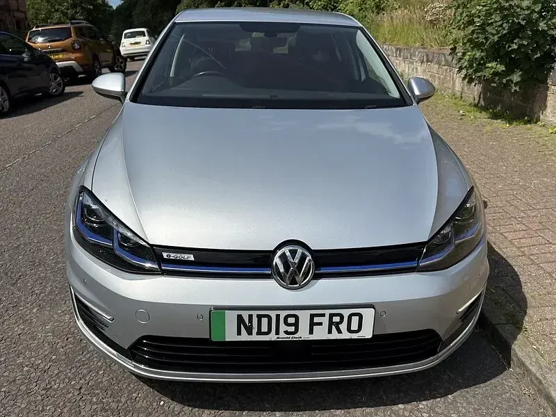 Used VW e-Golf 100 kW (136 HP) 2019 Silver Hatchback