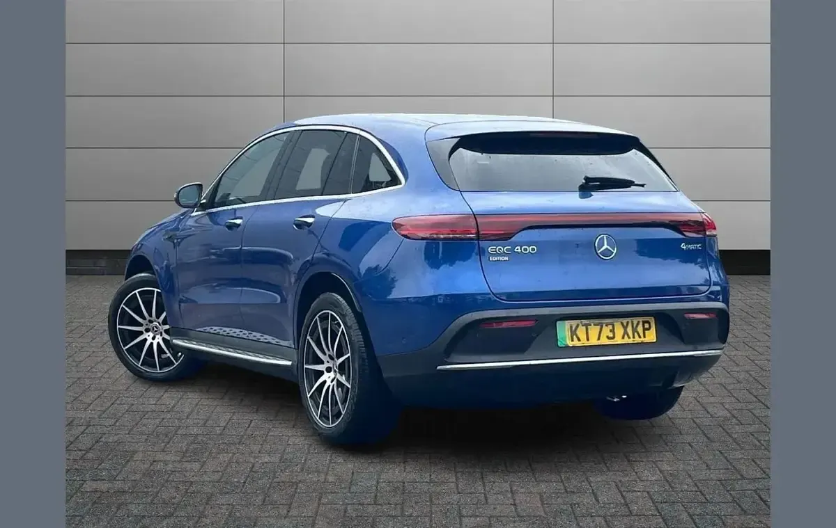 Used Mercedes EQC400 AMG line 294 kW (401 HP) 2023 Blue SUV