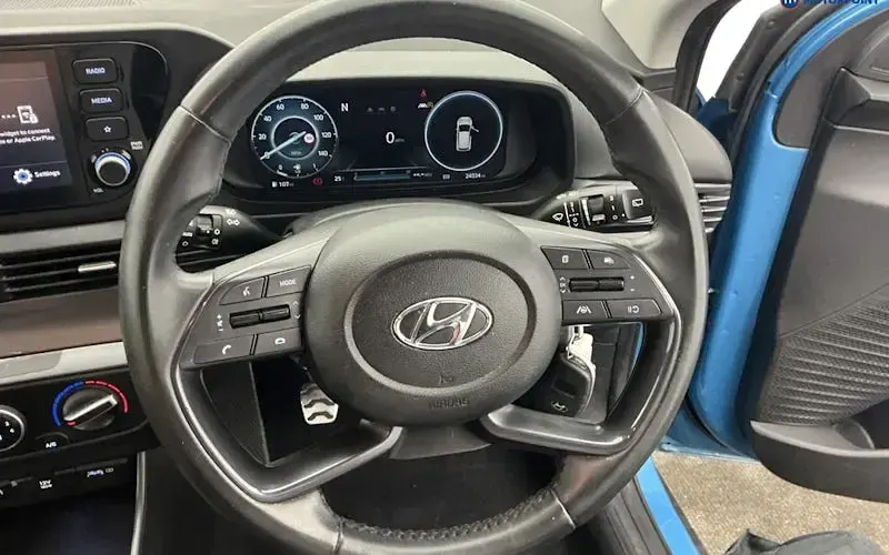 Used Hyundai Bayon SE 101 HP (74 kW) 2023 Blue SUV