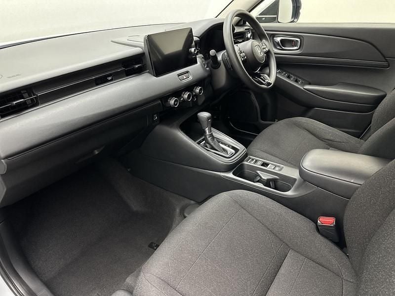 Used Honda HR-V Elegance 2022 White SUV