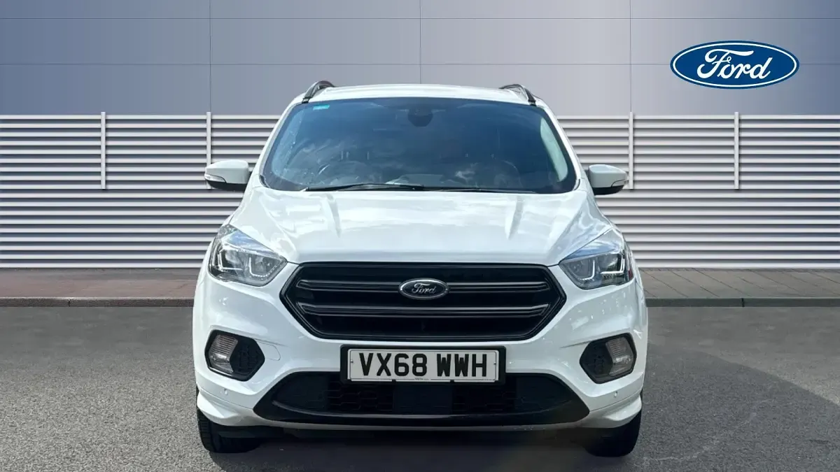 Used Ford Kuga ST-Line 180 HP (132 kW) 2018 White SUV