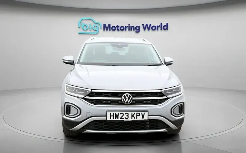 Usado VW T-Roc Style 150 HP (110 kW) 2025 SUV