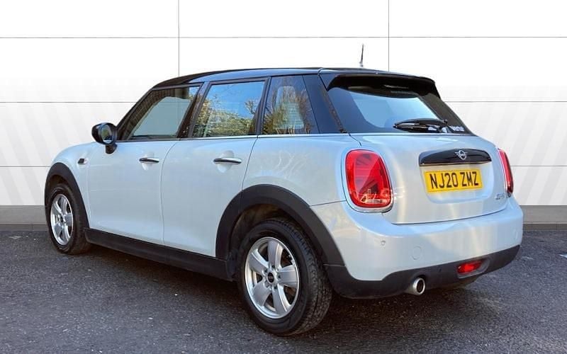 Used Mini Cooper Classic 136 HP (100 kW) 2020 Silver Hatchback