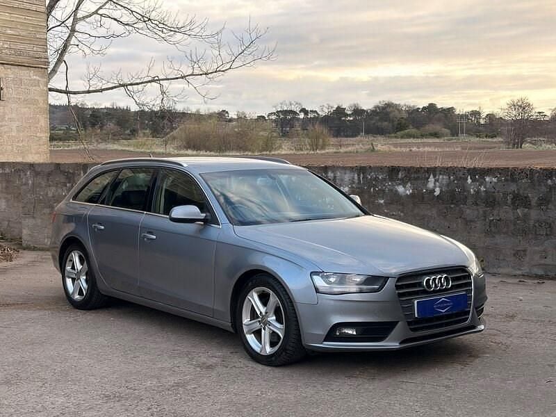 Begagnad Audi A4 163 HK (119 kW) 2015 Grå Kombi