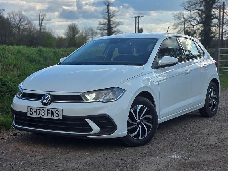 Używany VW Polo Life 2023 Biały Hatchback