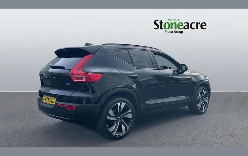 Used Volvo XC40 Ultra 194 HP (142 kW) 2025 Black SUV