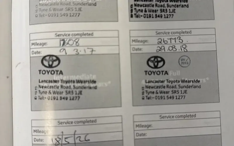 Usado Toyota Yaris Plus 101 HP (74 kW) 2014 Citadino