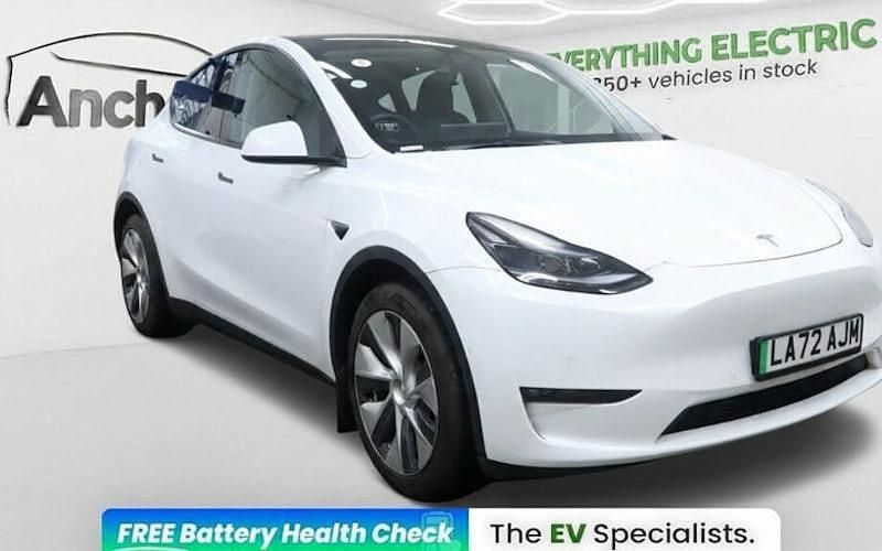 Used Tesla Model Y Long Range AWD 286 kW (389 HP) 2025 SUV