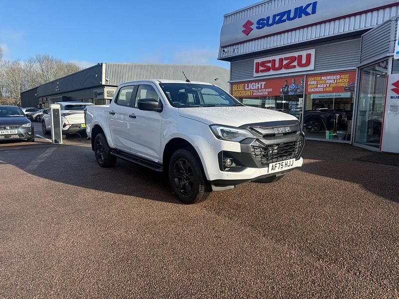 White New 2025 Isuzu D-Max Pickup | £36,499 (Fair price) - Image 1/4