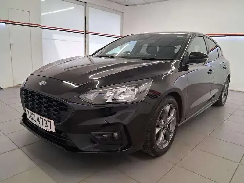 Used Ford Focus ST-Line 120 HP (88 kW) 2021 Black Hatchback