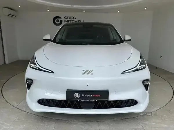 New MG IM6 553 kW (752 HP) 2026 White SUV