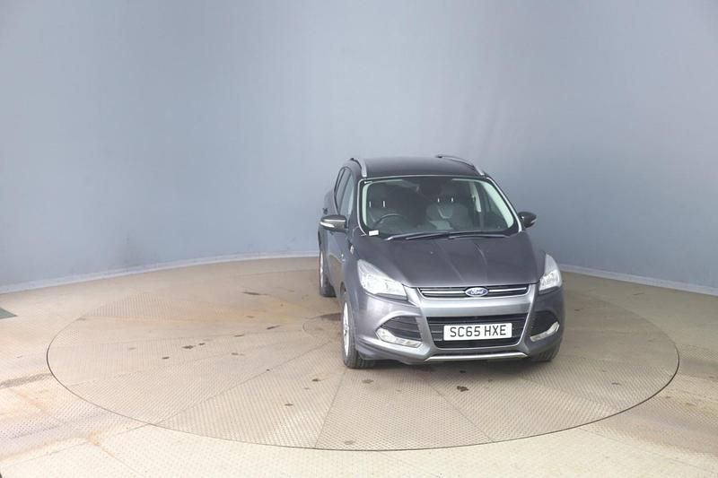 Used Ford Kuga Titanium 150 HP (110 kW) 2015 Grey SUV