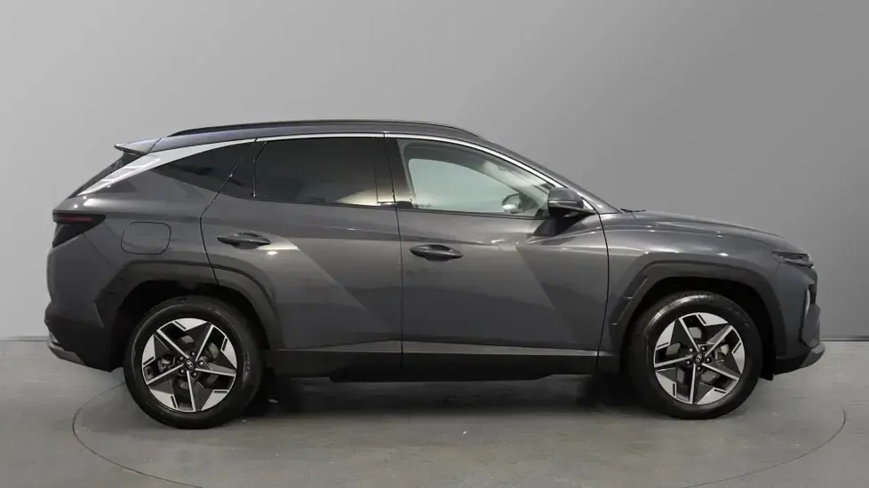 Used Hyundai Tucson Premium 252 HP (185 kW) 2025 Grey SUV
